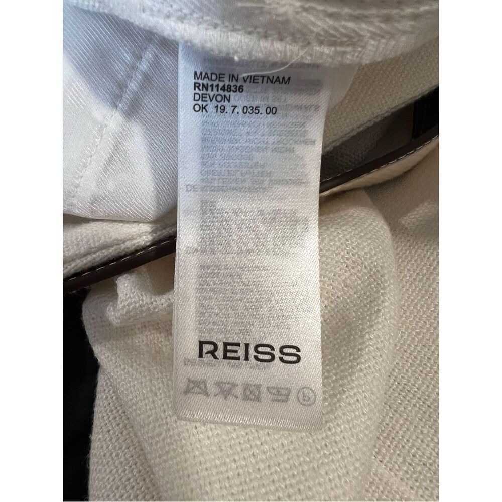 Reiss Women's White Devon Linen Blend Flat Front Bermuda Shorts Size 14 NWOT - Picture 11 of 12